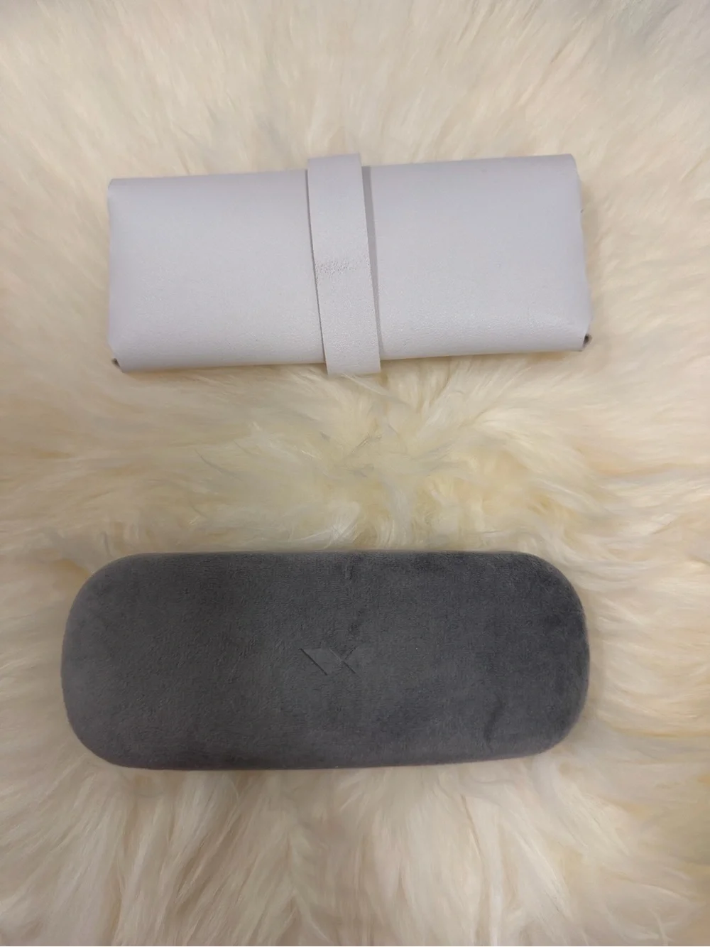 White & Grey Sunglasses Case - Unbranded Foldover Travel Pouch
